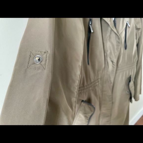 BCBGMaxAzria Olive Green Hooded Utility Jacket - Picture 6 of 10